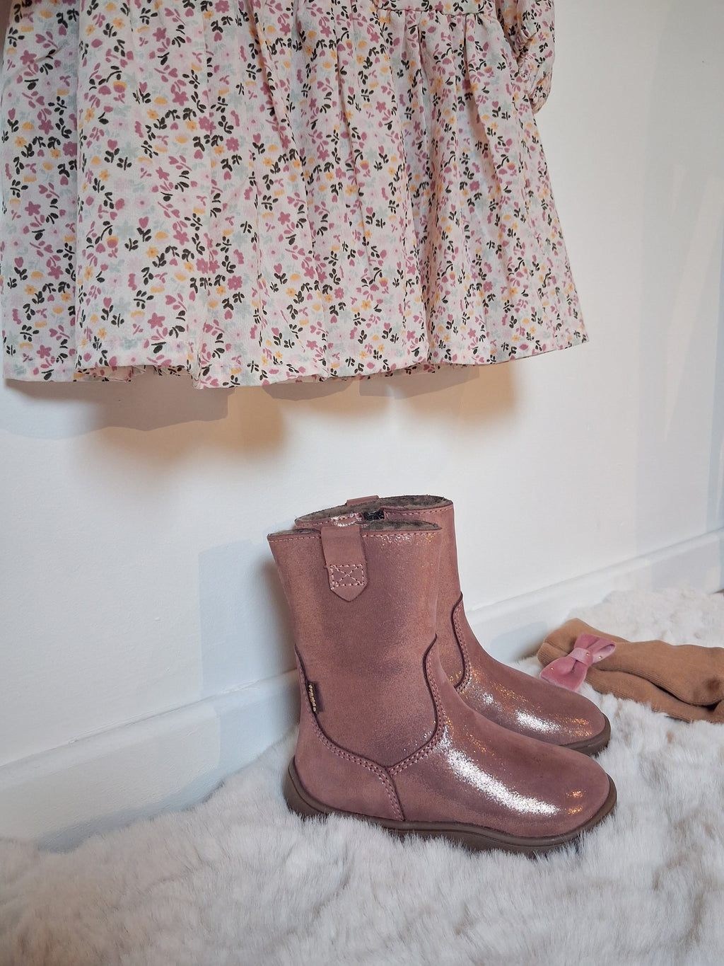 Zeru tex boots barefoot Pink and Gold