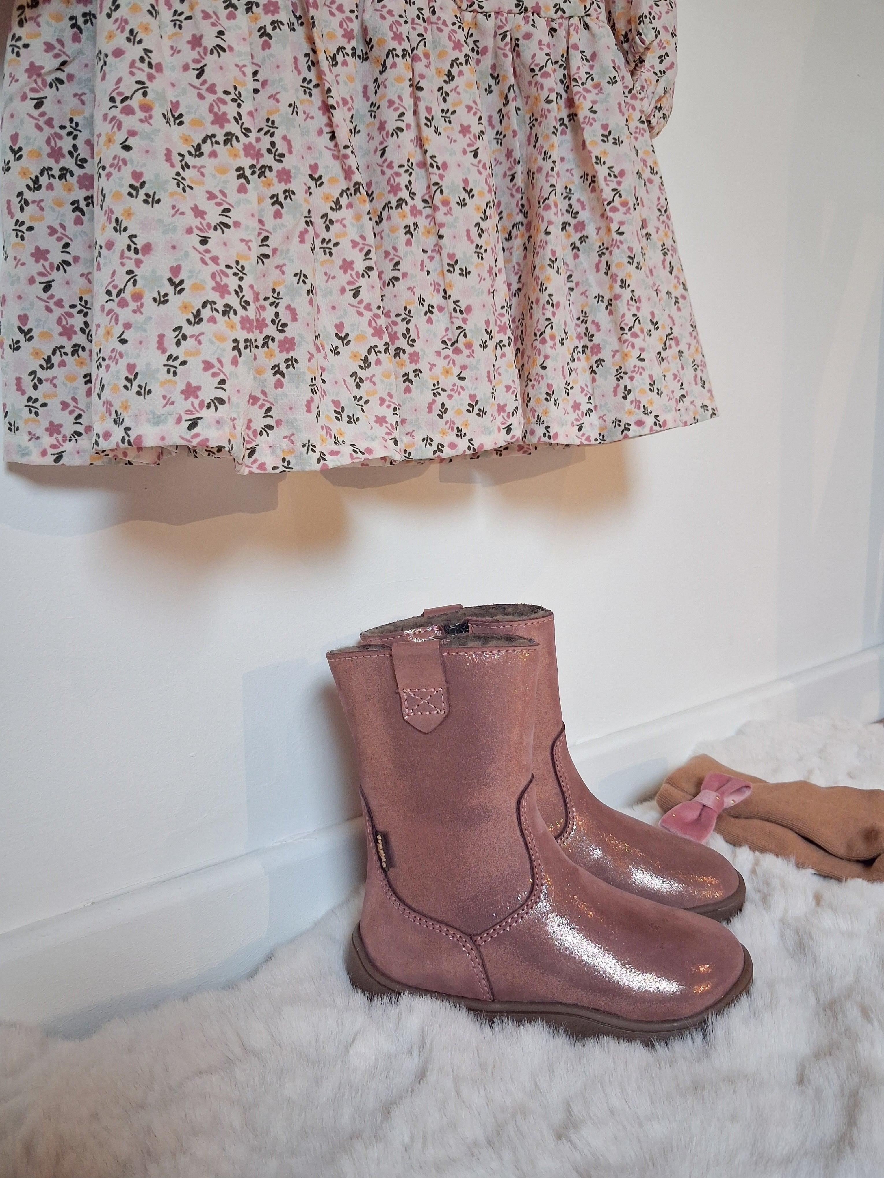 Zeru tex boots barefoot Pink and Gold